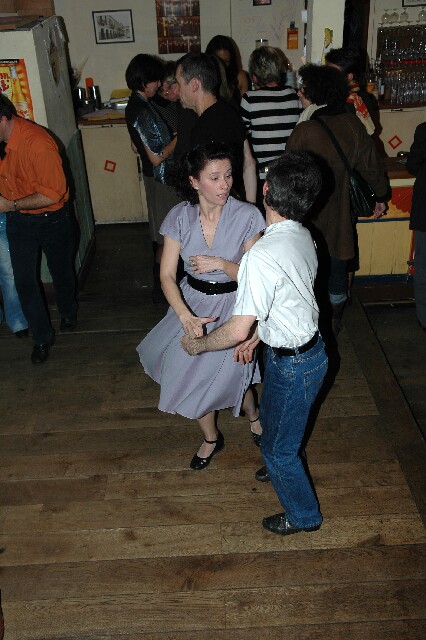 min 2006 11 21 latino 111